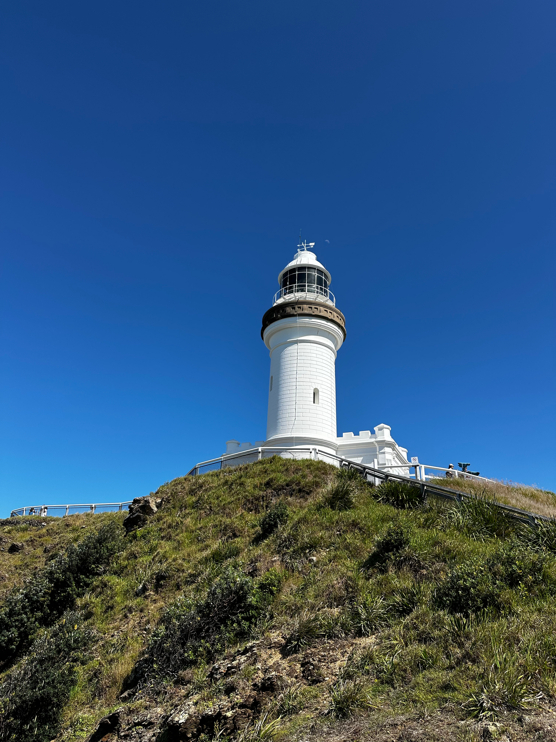 Unforgettable Outdoor Adventure at Cape Byron Lighthouse: Hiking, Whale Watching, and Stunning Views!