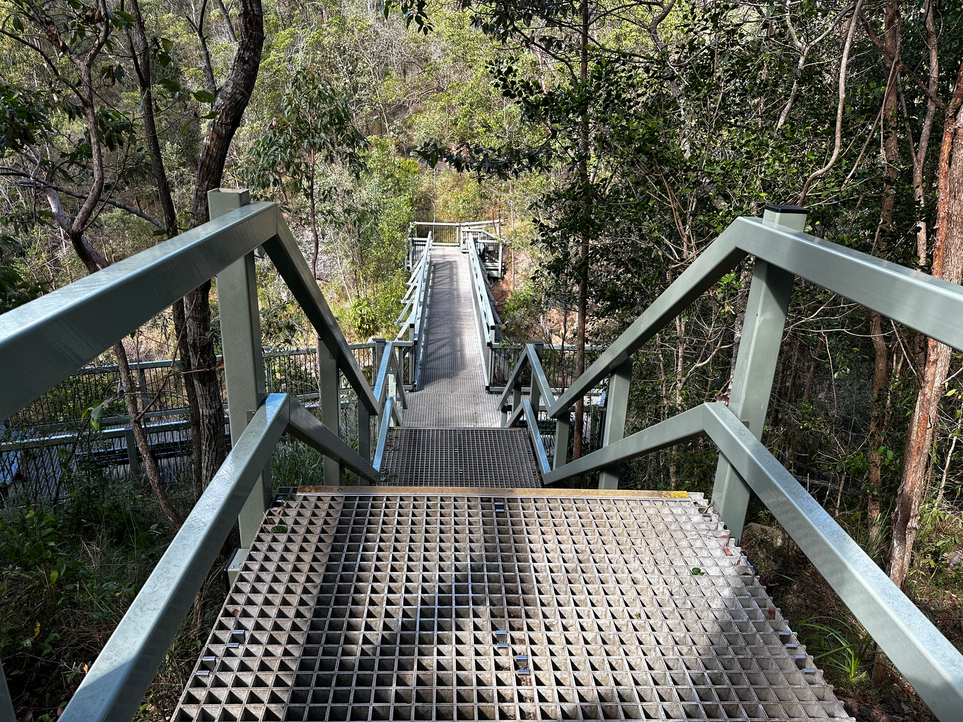 Challenge Your Limits: A Majestic Running Haven for Trail Runners Seeking Adventure and Challenge at Simpson Falls Trail